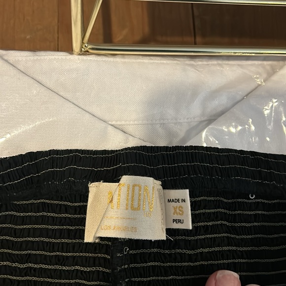 Nation Mini Skirt - Picture 3 of 3